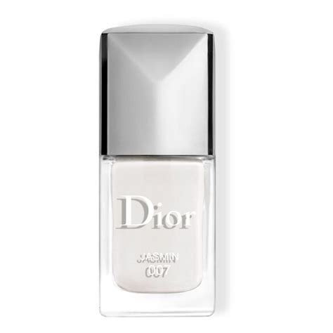 Dior Vernis: smalto brillante e a lunga tenuta effetto gel 